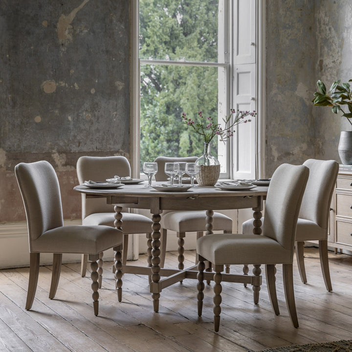 Artisan Oak Bobbin Round Extending Dining Table | 6 Seater