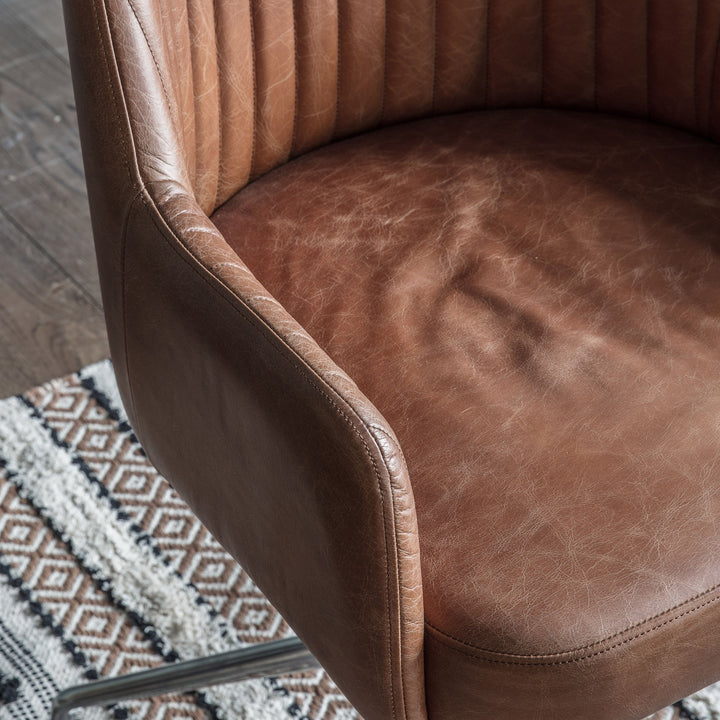Vintage Leather Swivel Chair | Tan