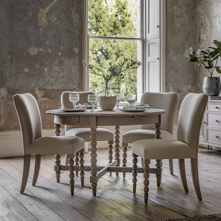 Artisan Oak Bobbin Round Extending Dining Table | 6 Seater