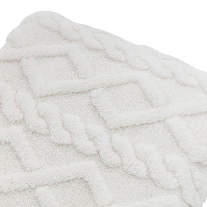 Textures Cable Knit Cream Throw