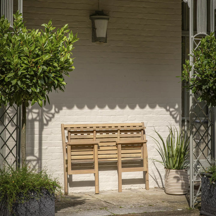 Gerani Bench