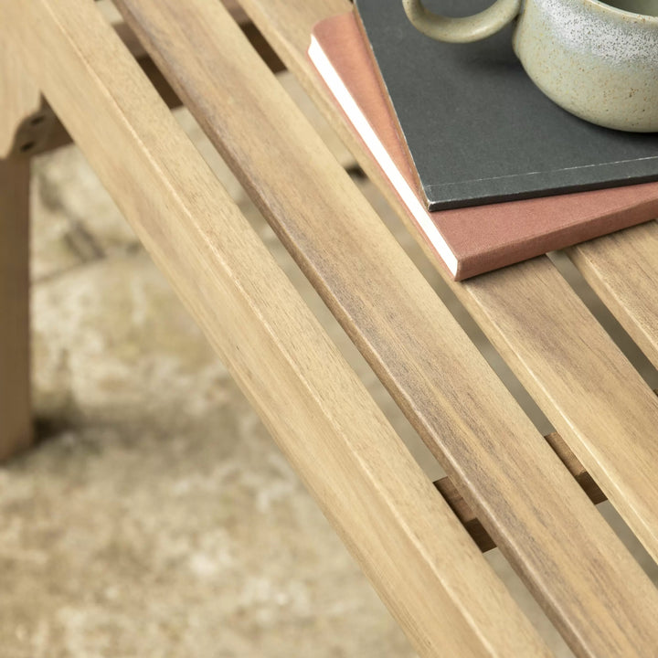 Gerani Bench