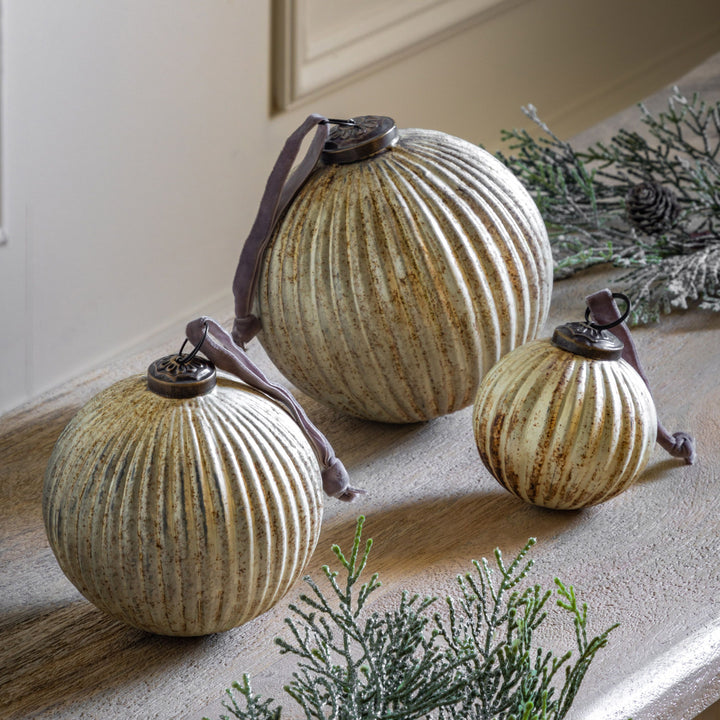 Vintage Mia Small Bauble | Set Of 6