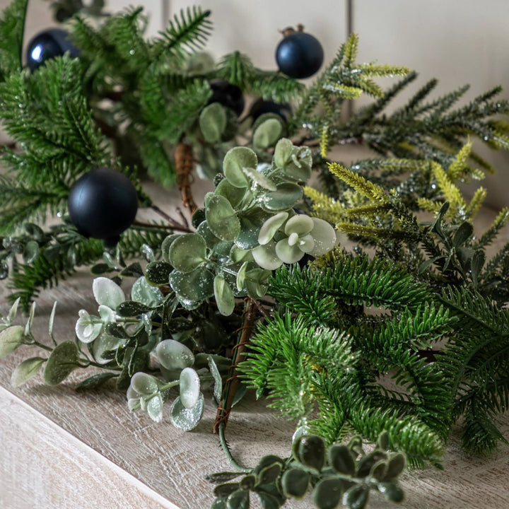 Merry Midnight Navy Bauble Garland