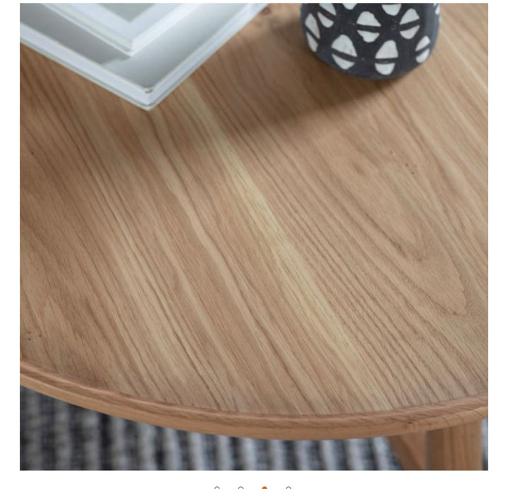 Kingham round coffee table/Oak/Free Delivery
