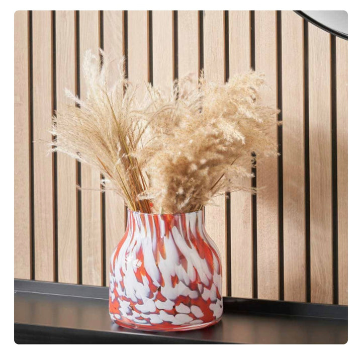 Red and White Tortoiseshell Glass Vase