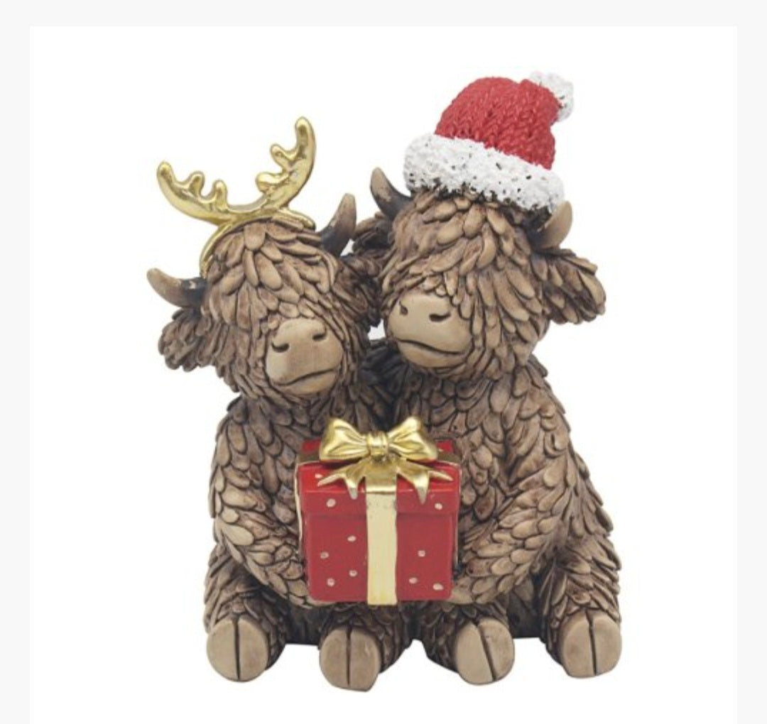 Highland Cow Couple Christmas Ornament, 14cm