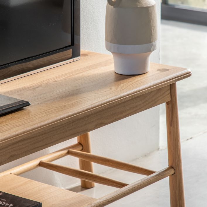 Dorset Oak Media Unit