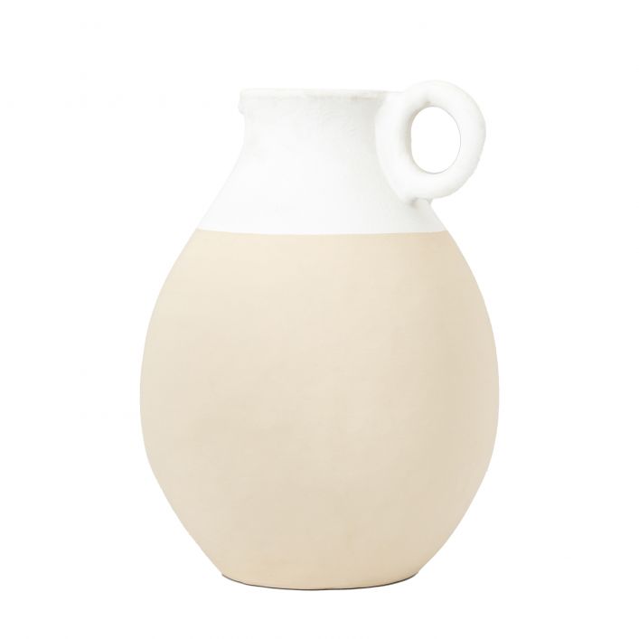 Tinos Pitcher