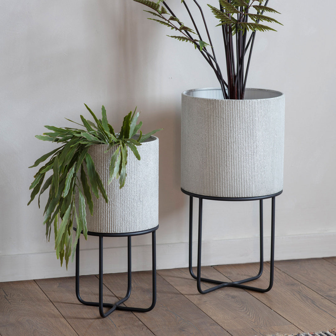 Elsie Metal Planter Set of 2