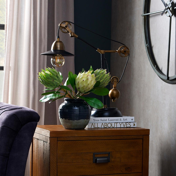 Two-tone Squat Vase