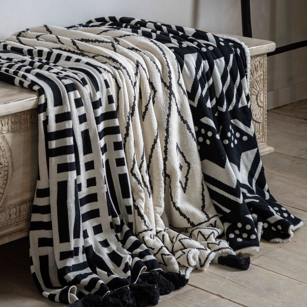 Black And Cream Knitted Tassel Throw