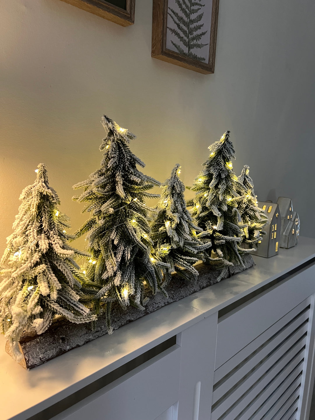 65cm Snowy Micro LED Table Piece