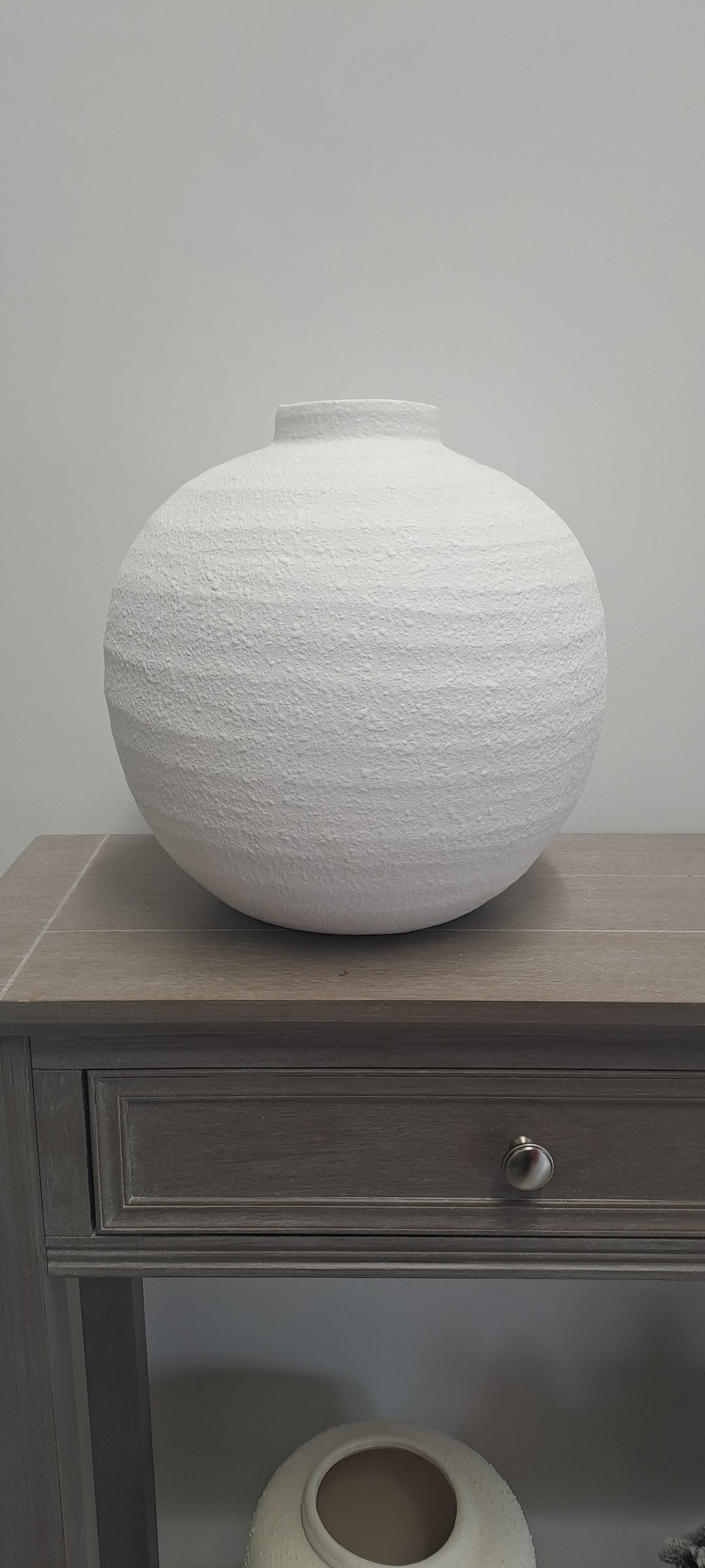 Kylie White matt vase