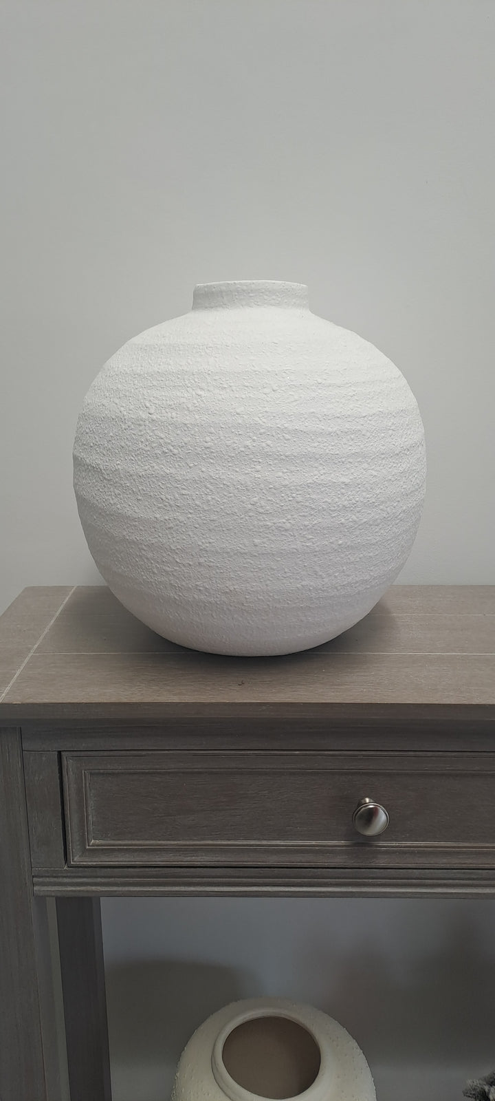 Kylie White matt vase