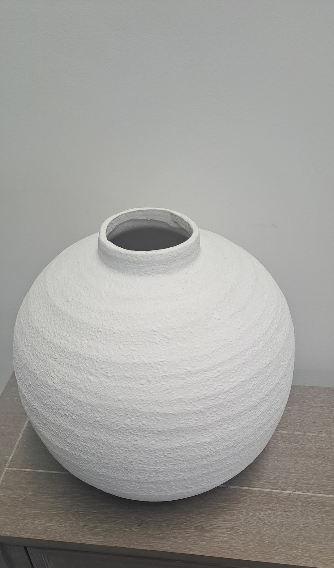 Kylie White matt vase