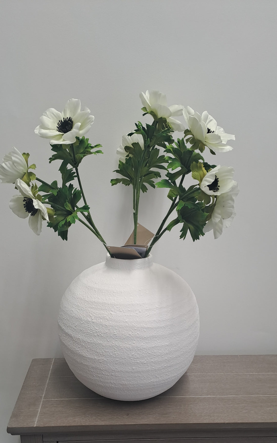 Kylie White matt vase