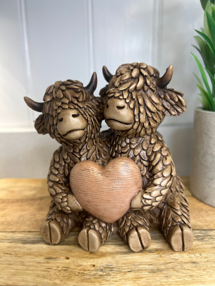 Ewan & Daisy Highland Cow Heart Ornament 12cm