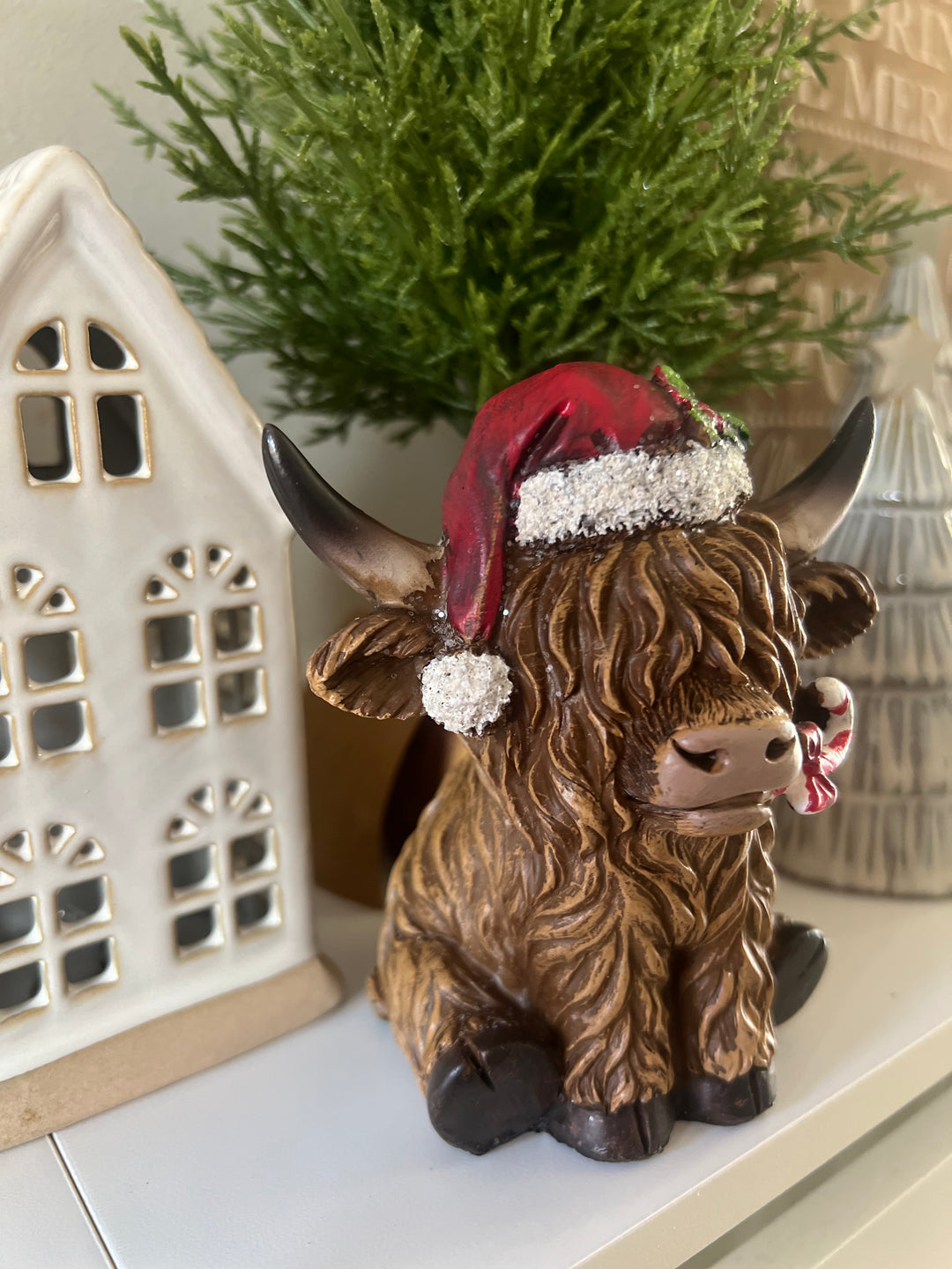 Christmas Highland Cow, 11cm