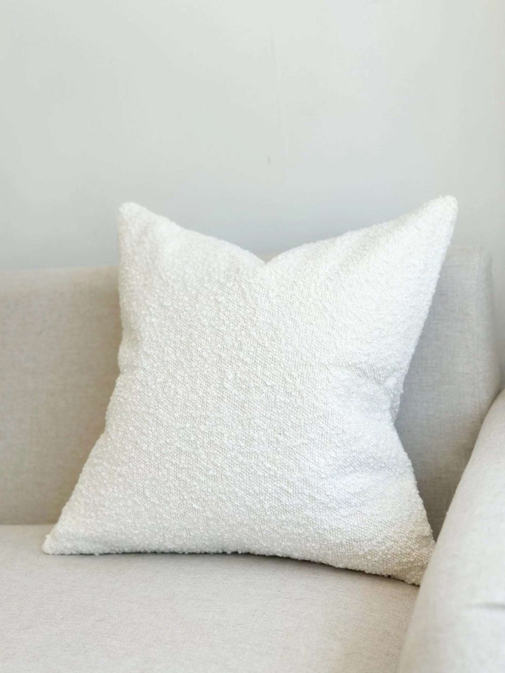 Boucle 45cm×45cm cushion cover – Cream/White