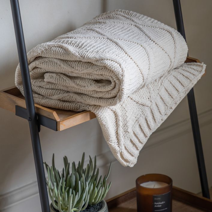 Chenille Cable Throw cream