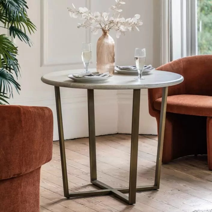 Moderna Round Dining Table