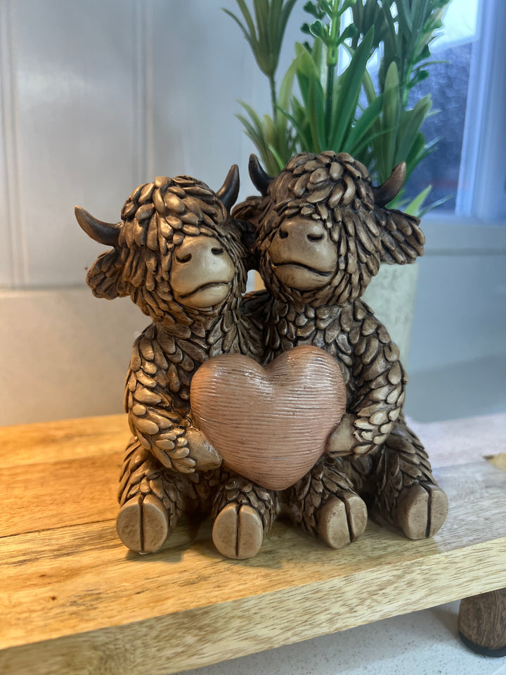 Ewan & Daisy Highland Cow Heart Ornament 12cm