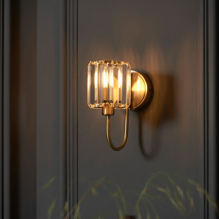 Diana Elegant Wall Light