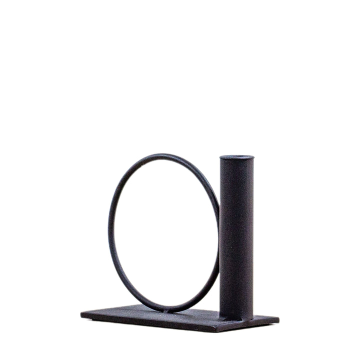 Yara Black Candlestick