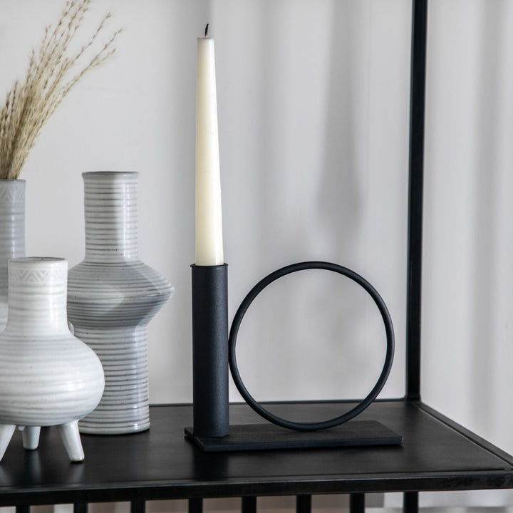 Yara Black Candlestick