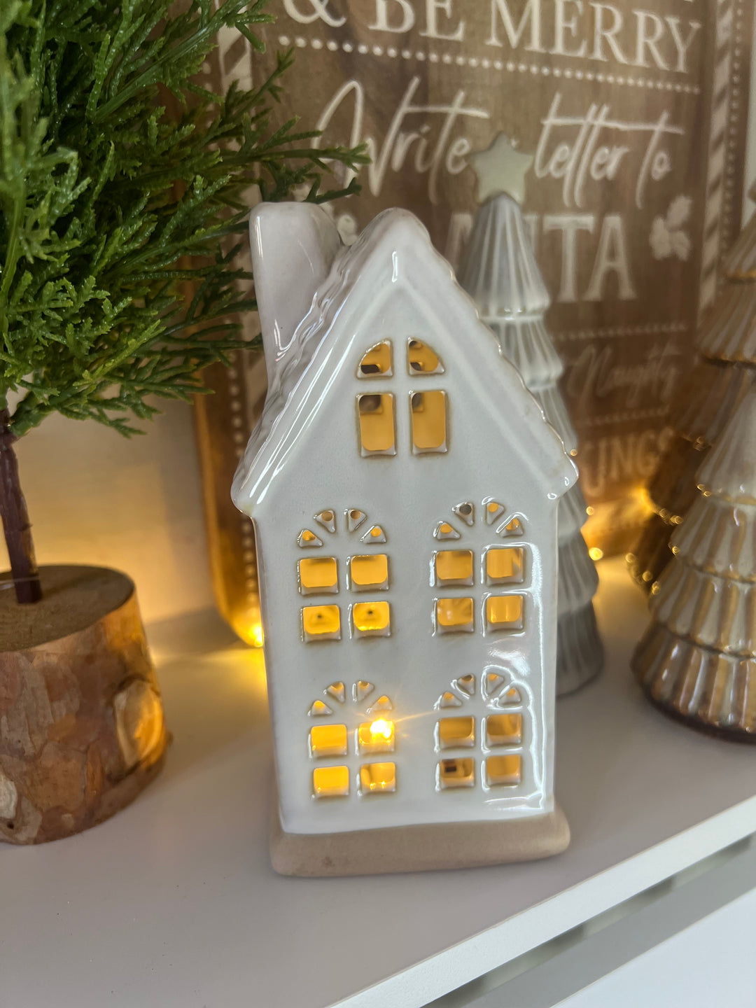 LED Natural House