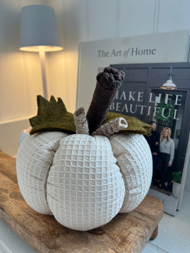 Country Cottage Style Pumpkin 16cm