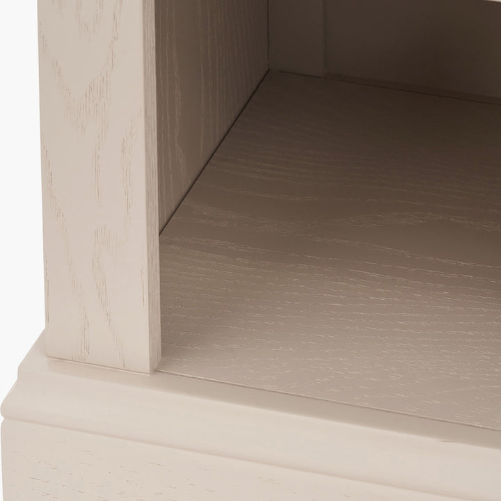 Fairford Parchment White Pine and Oak Wood 1 Drawer Unit