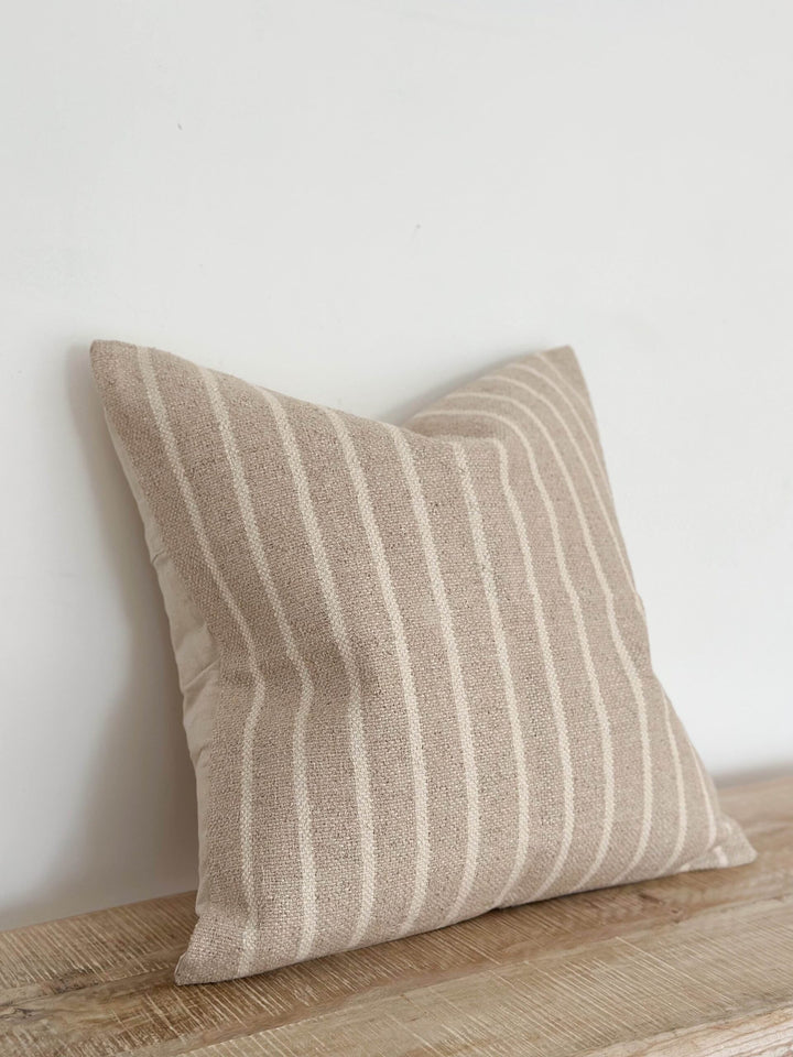 Luxe Cotton 45x45 Light Beige And Cream Stripe