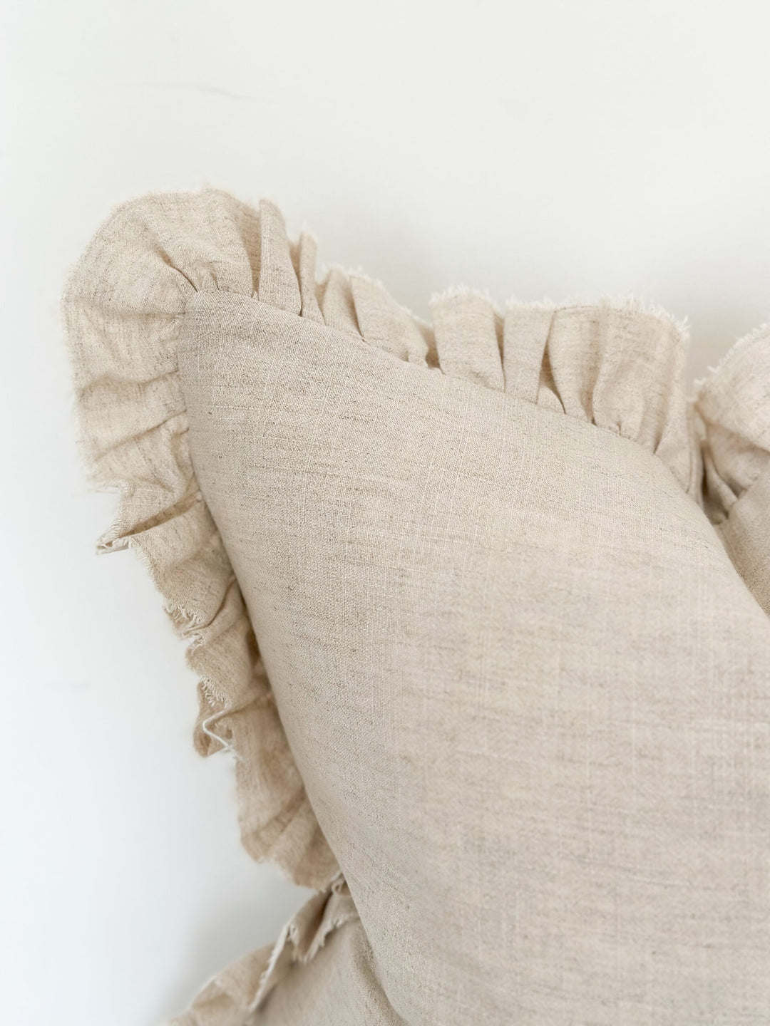 Ruffled Linen cushion cover 45cm×45cm – Sand