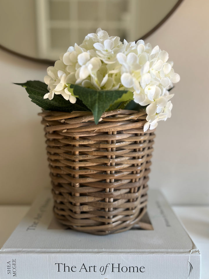 Medium Round Planter Basket with Liner