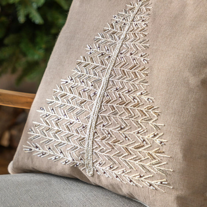 Pearly White Single Tree Cushion