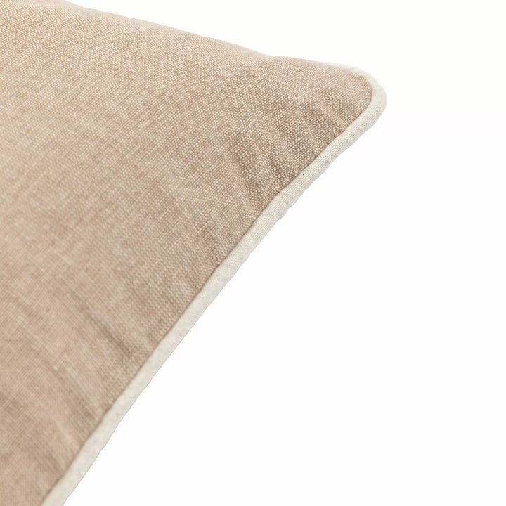 Pearly White Single Tree Cushion