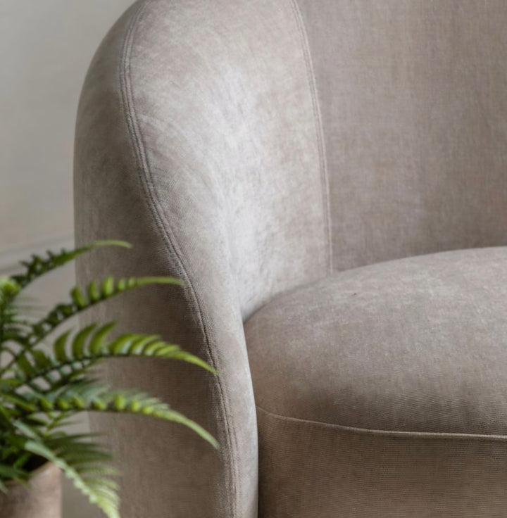 Curvo 2 seater Sofa - Cream