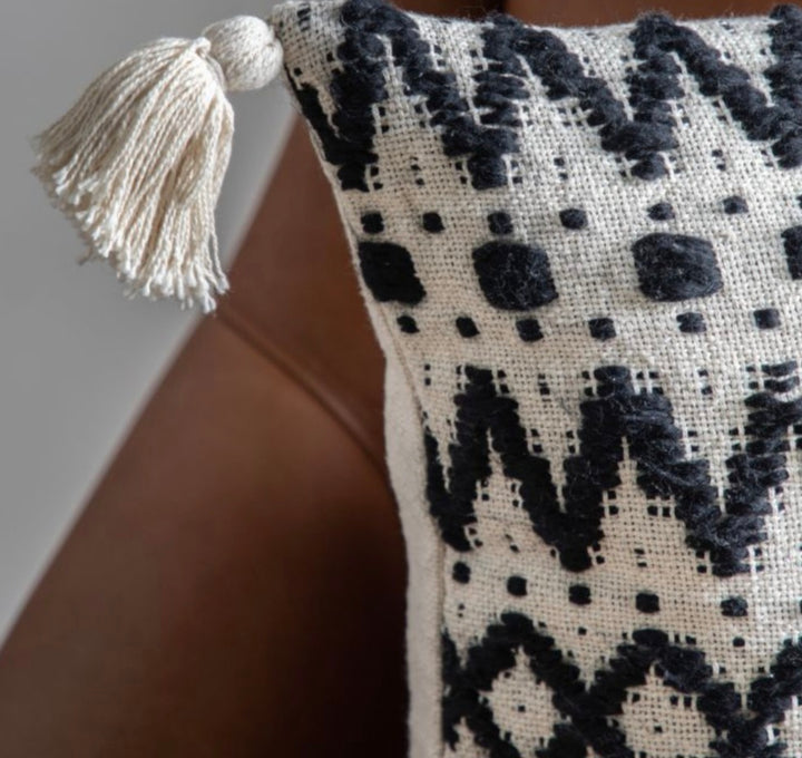 Tufted Cushion