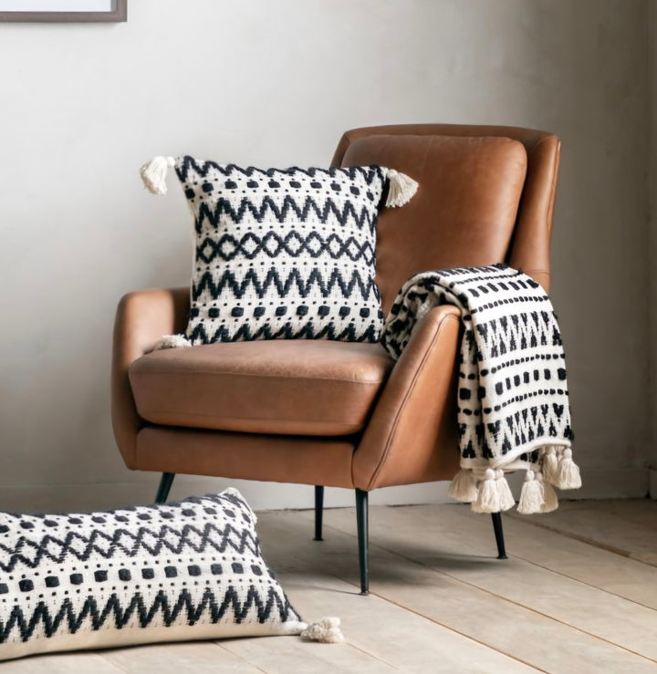 Tufted Cushion