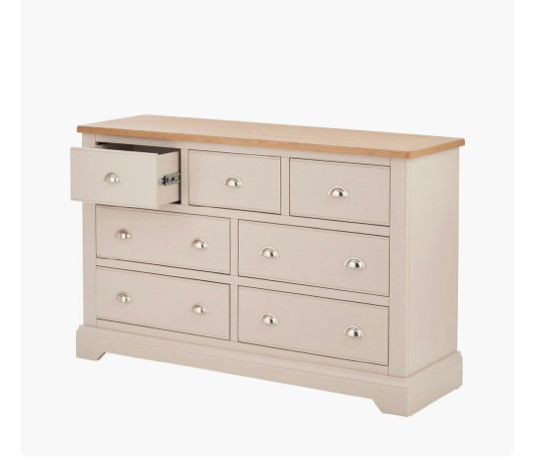 Fairford Parchment White Pine and Oak Wood 7 Drawer Unit/FREE DELIVERY