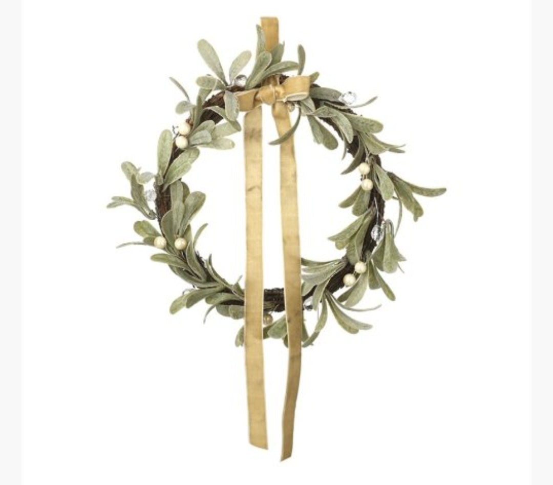 30cm Felt Mistletoe Wreath With Bow