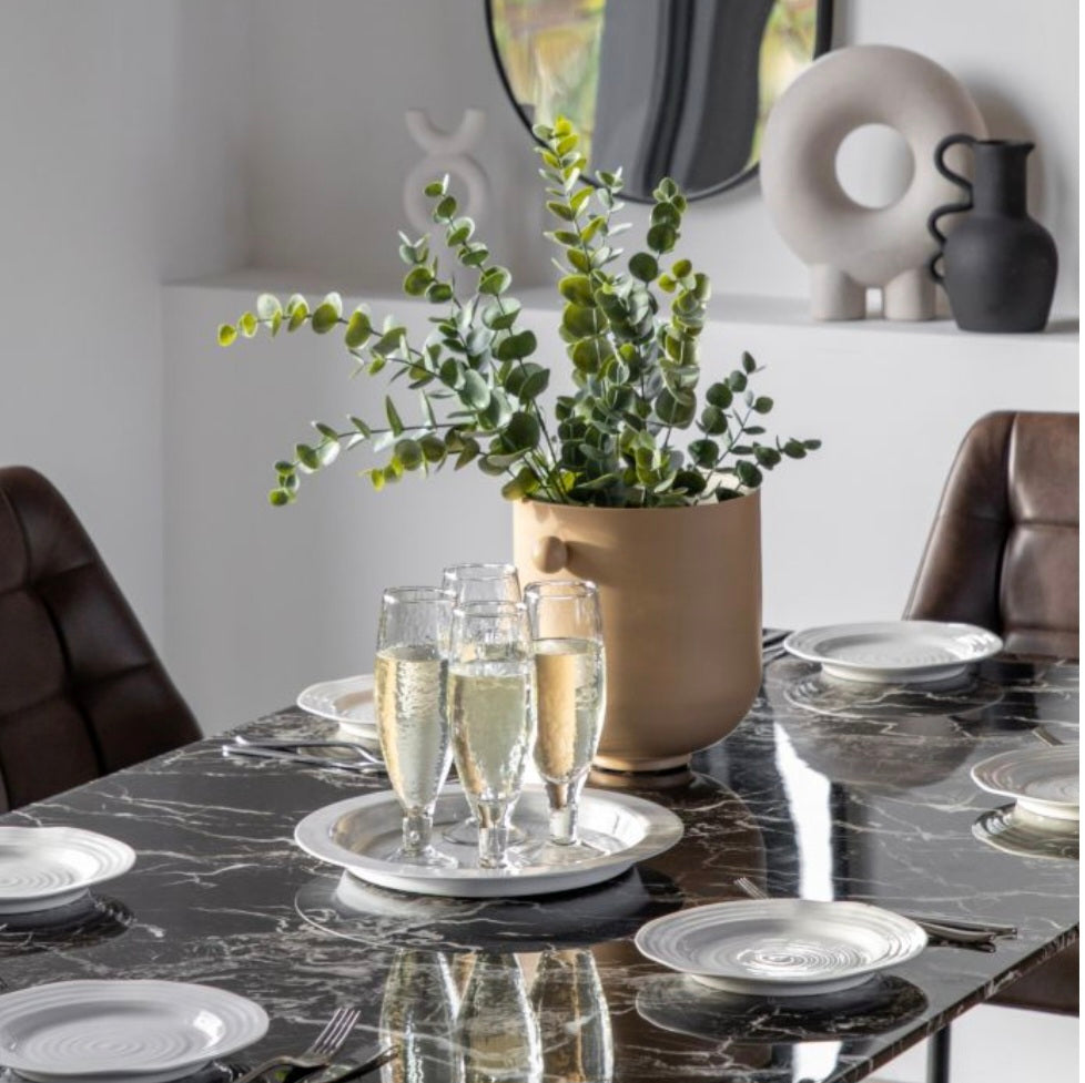 Davidson Dining Table / 6 seater