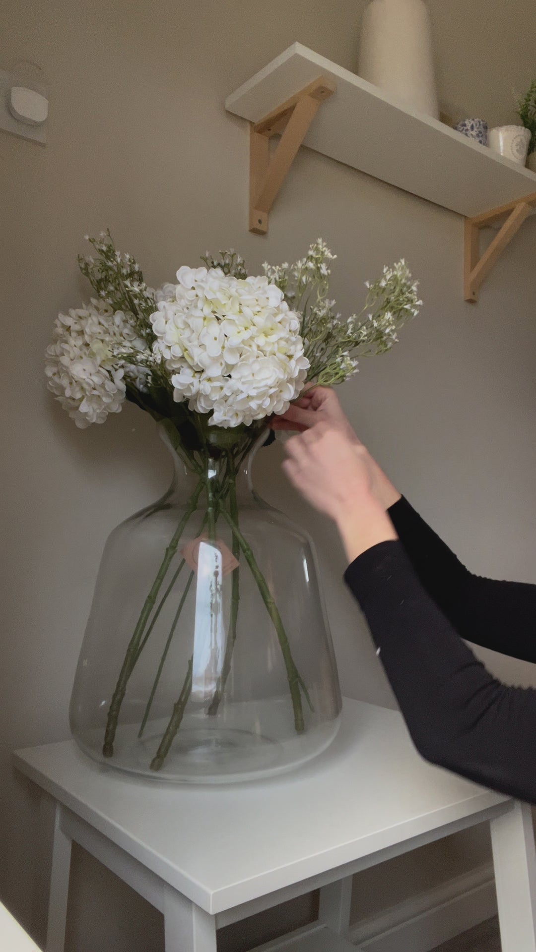 Annabelle White Hydrangea And Wild Flower Arrangement | 7 Stems